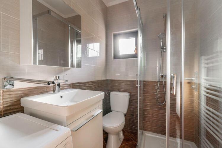Apartments Nika With Swimming Pool And Beautiful Sea View Dobreć Exterior foto