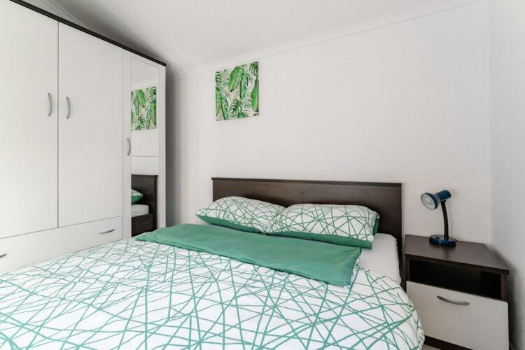 Apartments Nika With Swimming Pool And Beautiful Sea View Dobreć Exterior foto